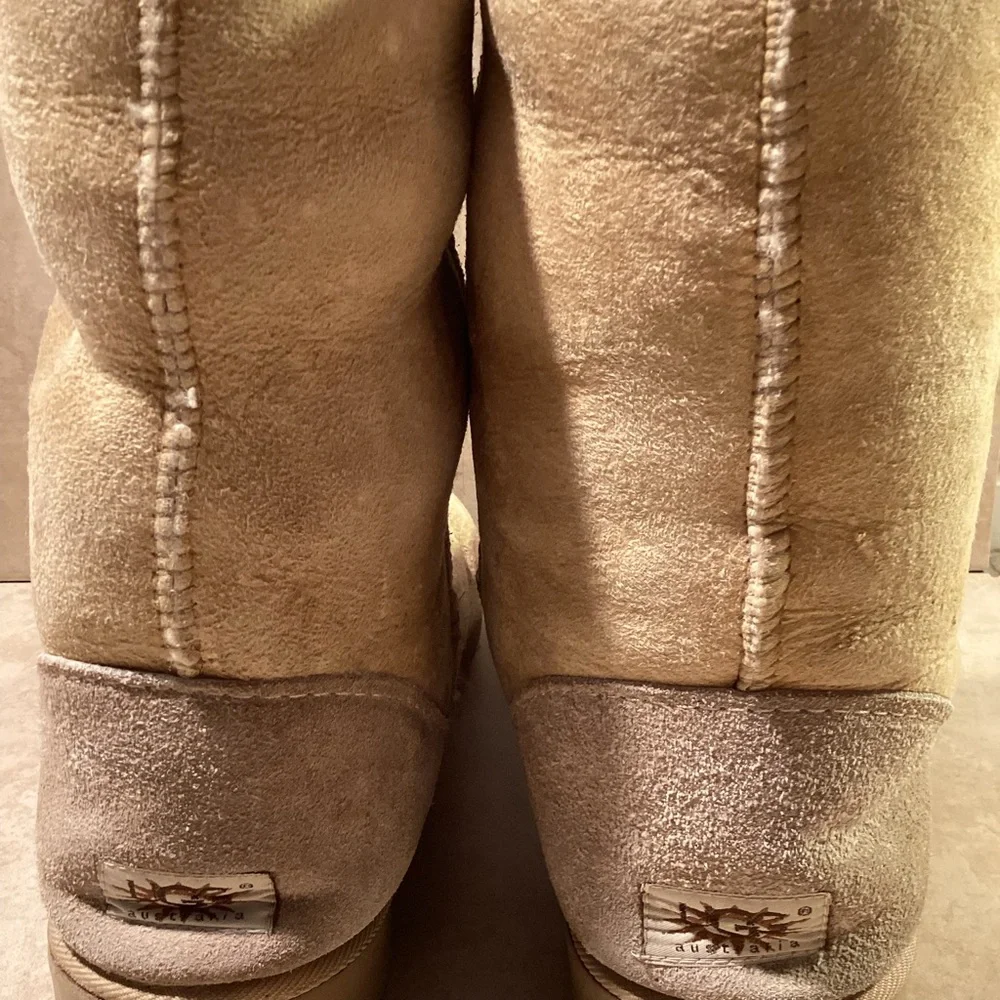 Ugg Y2K Tan Men’s Boot Size 9